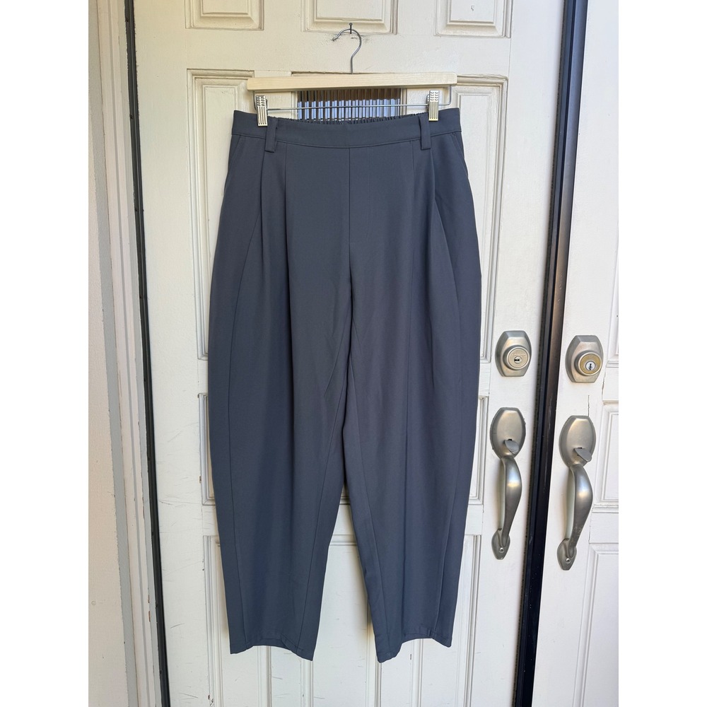 Halara Womens High Waisted Barrel Leg Pleated Trousers Grey Size Medium Elastic